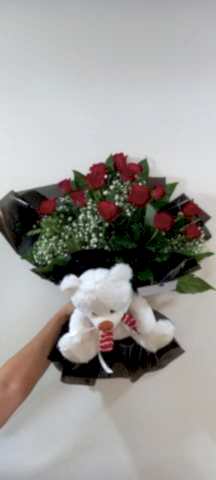 15 güllü ayıcıklı buket