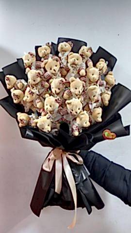 24 LÜ AYICIK BUKETİ