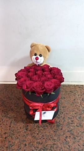 23 adet kutuda gül + ayıcık