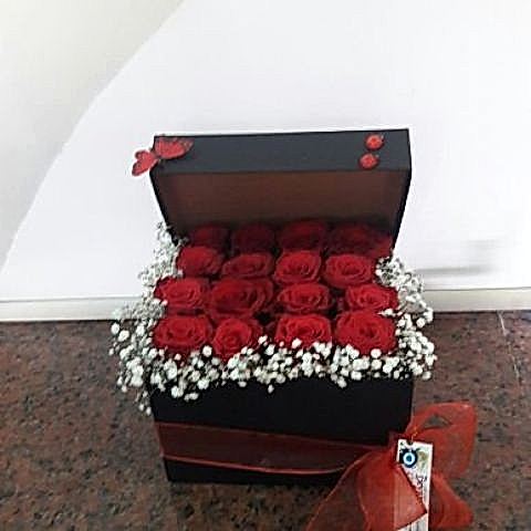 kutu 16 adet gül
