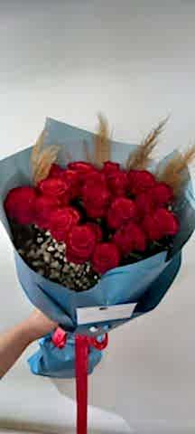 21kırmızı gül buketi